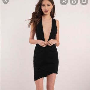 Tobi Night Owl Plunge Dress - XS